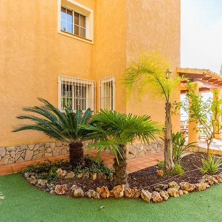 فيلة Blue Emi Altea Hills